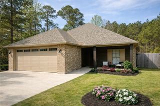 4441 HATHERN Drive, Pineville, LA 71360