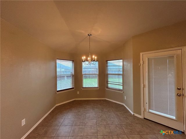 202 Splawn Ranch Road, Killeen, TX 76542
