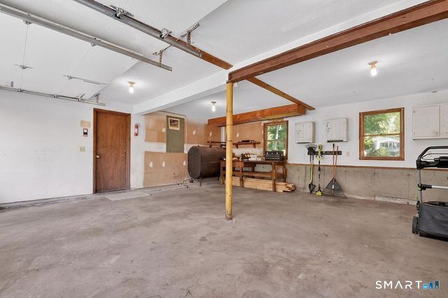 20 Jade Circle, Southington, CT 06489