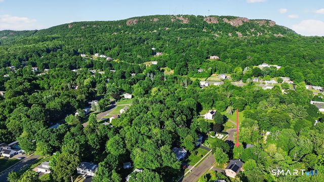 20 Jade Circle, Southington, CT 06489