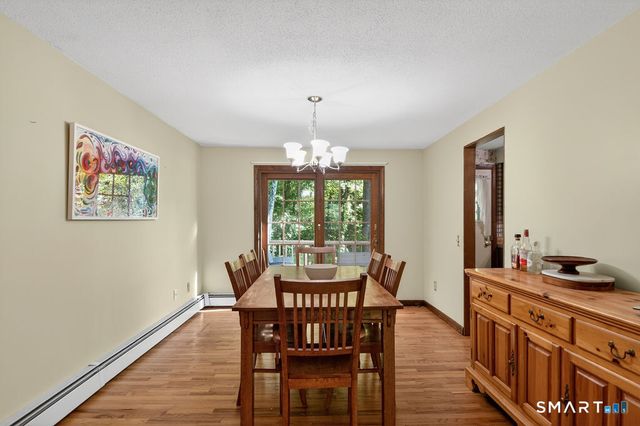 20 Jade Circle, Southington, CT 06489
