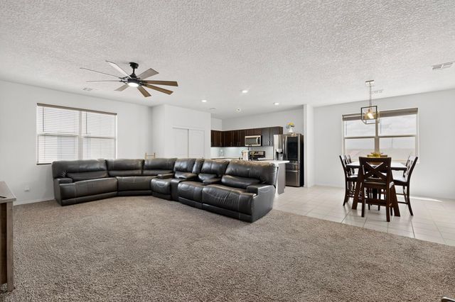 54 Tome Vista Drive, Los Lunas, NM 87031