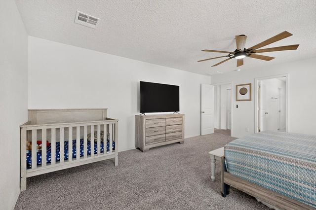 54 Tome Vista Drive, Los Lunas, NM 87031