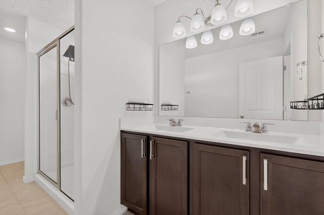 54 Tome Vista Drive, Los Lunas, NM 87031