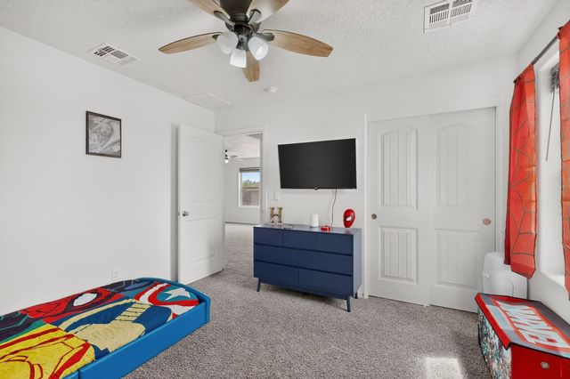 54 Tome Vista Drive, Los Lunas, NM 87031