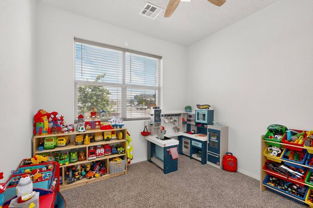 54 Tome Vista Drive, Los Lunas, NM 87031