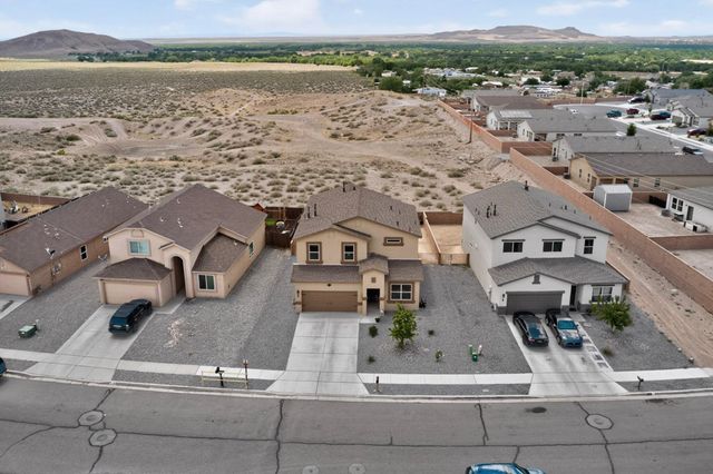 54 Tome Vista Drive, Los Lunas, NM 87031