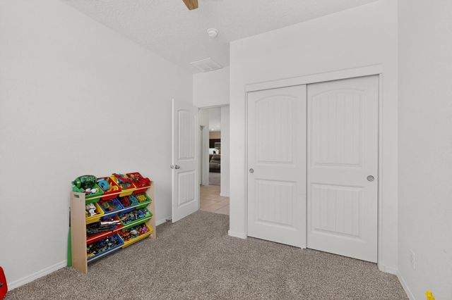 54 Tome Vista Drive, Los Lunas, NM 87031