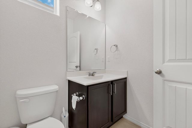 54 Tome Vista Drive, Los Lunas, NM 87031