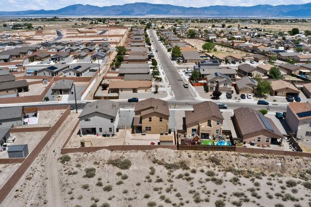 54 Tome Vista Drive, Los Lunas, NM 87031