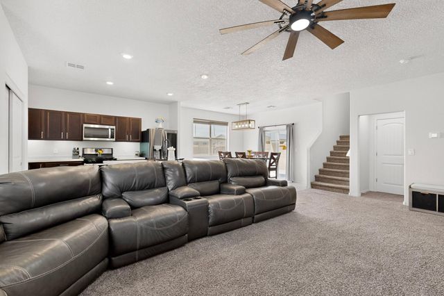 54 Tome Vista Drive, Los Lunas, NM 87031