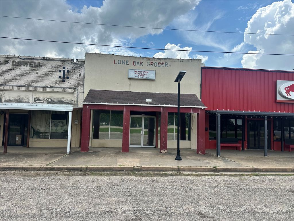207 Katy Street, Lone Oak, TX 75453