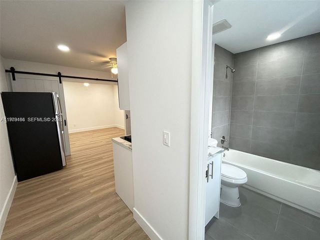 142 NW 21st Ave 3, Miami, FL 33125