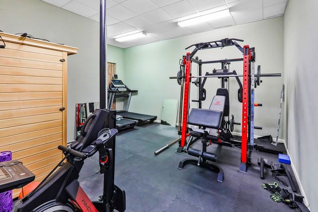 2312 Drenthe Laan Lane, Pella, IA 50219