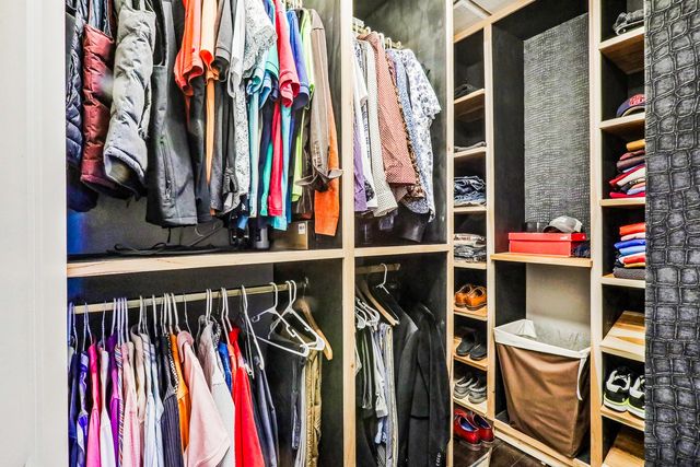 2312 Drenthe Laan Lane, Pella, IA 50219