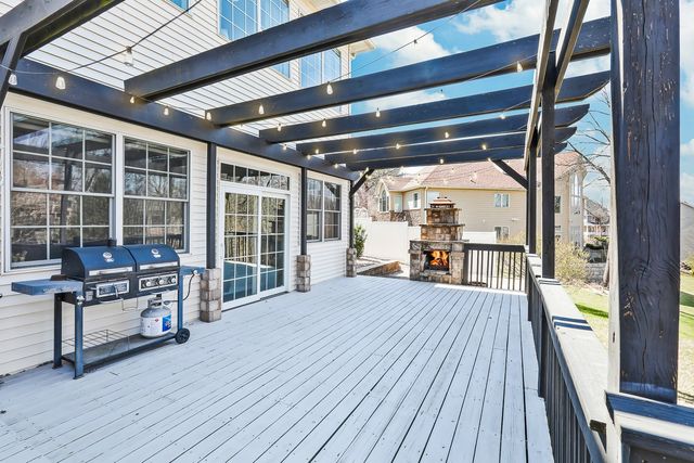 2312 Drenthe Laan Lane, Pella, IA 50219