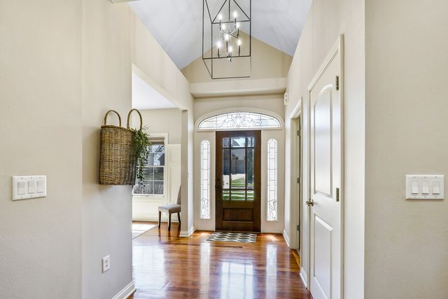 2312 Drenthe Laan Lane, Pella, IA 50219