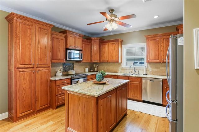625 Hawkins Street, Westlake, LA 70669