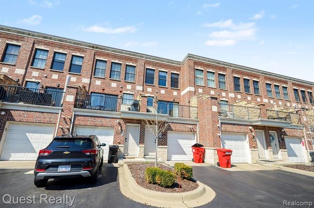 218 Mill Street, Rochester, MI 48307