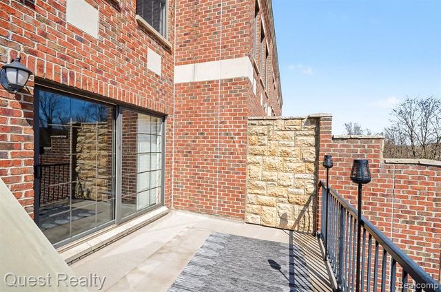 218 Mill Street, Rochester, MI 48307