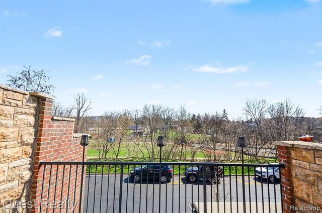218 Mill Street, Rochester, MI 48307