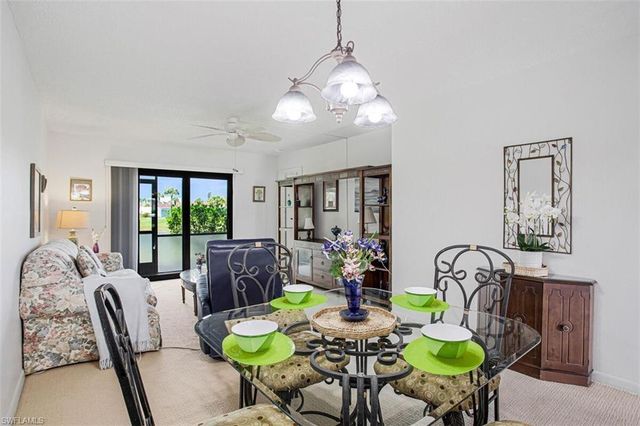 4257 27th CT SW 102, Naples, FL 34116