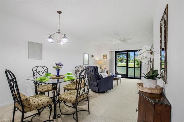 4257 27th CT SW 102, Naples, FL 34116