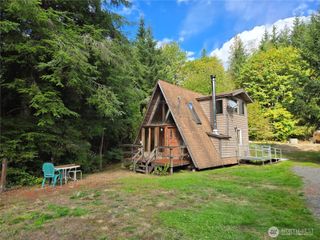 23417 N River Drive, Granite Falls, WA 98252