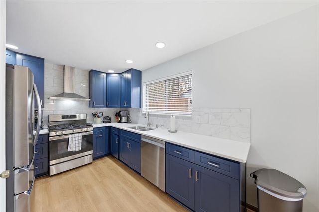 3983 Cripple Creek NW Drive, Kennesaw, GA 30144