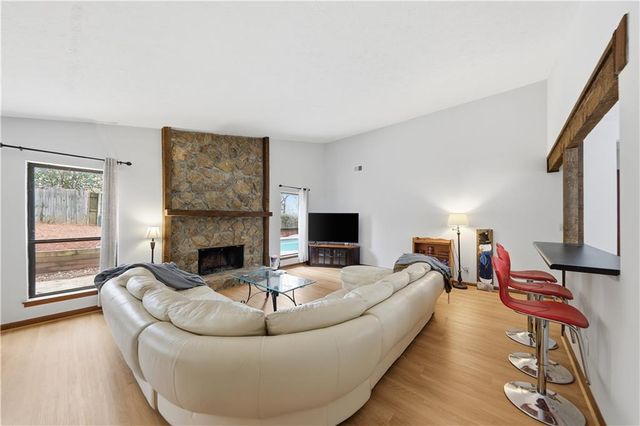 3983 Cripple Creek NW Drive, Kennesaw, GA 30144