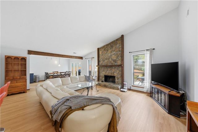 3983 Cripple Creek NW Drive, Kennesaw, GA 30144