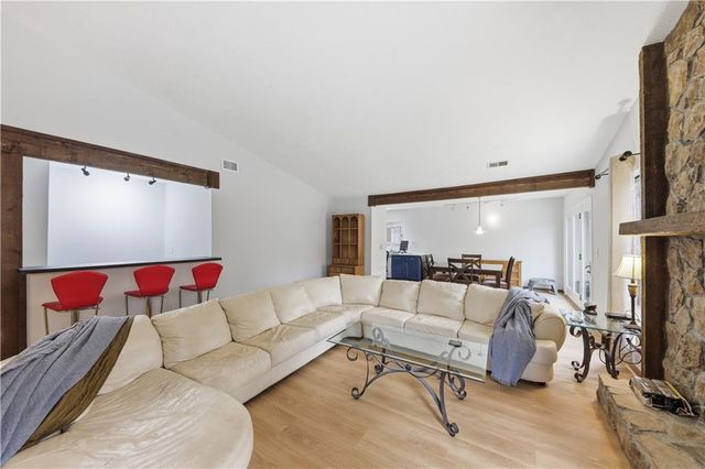 3983 Cripple Creek NW Drive, Kennesaw, GA 30144