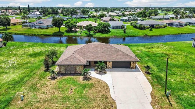 166 MARK TWAIN LANE, Rotonda West, FL 33947