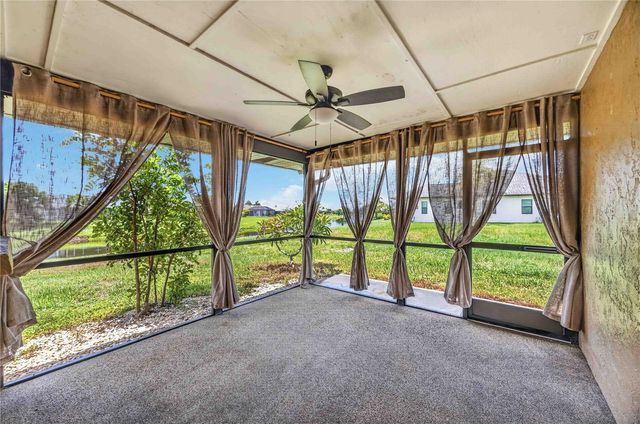 166 MARK TWAIN LANE, Rotonda West, FL 33947