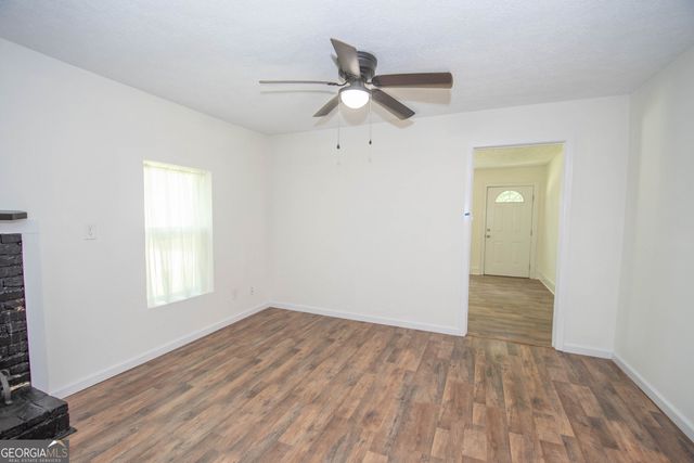 247 Ball Street, Moreland, GA 30259