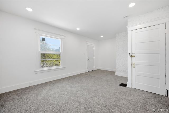20 Garfield Street, Buffalo, NY 14207