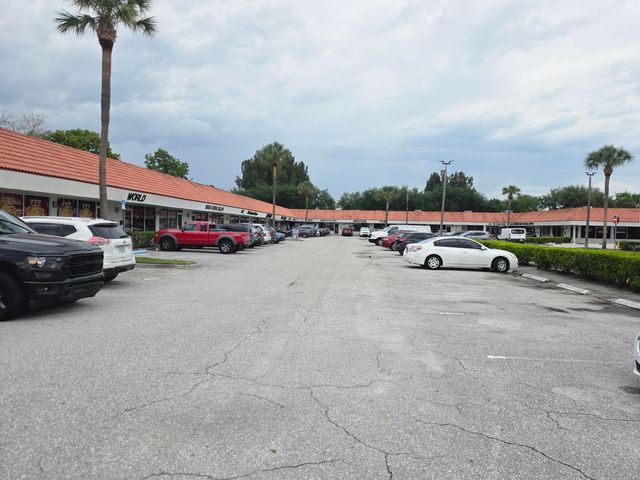 6685 Lake Worth Road, Greenacres, FL 33467