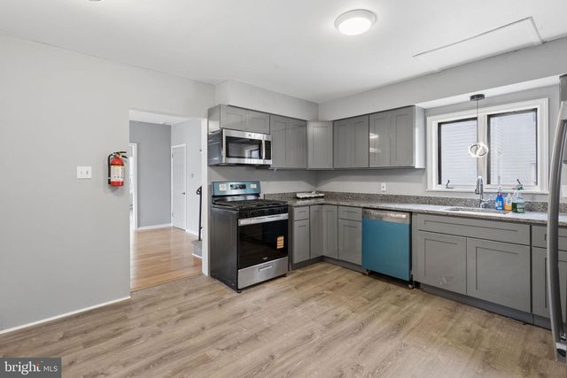 602 BORDENTOWN RD, Burlington, NJ 08016
