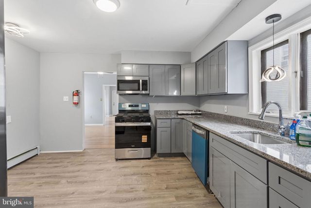 602 BORDENTOWN RD, Burlington, NJ 08016