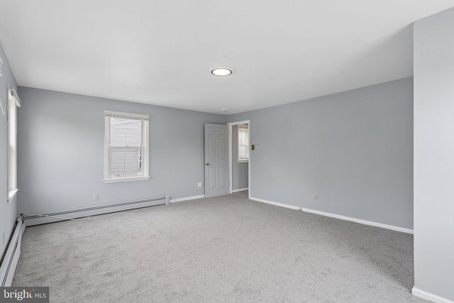 602 BORDENTOWN RD, Burlington, NJ 08016
