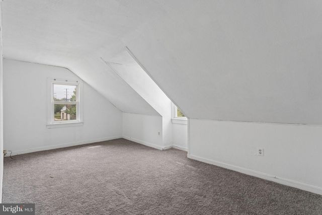 602 BORDENTOWN RD, Burlington, NJ 08016