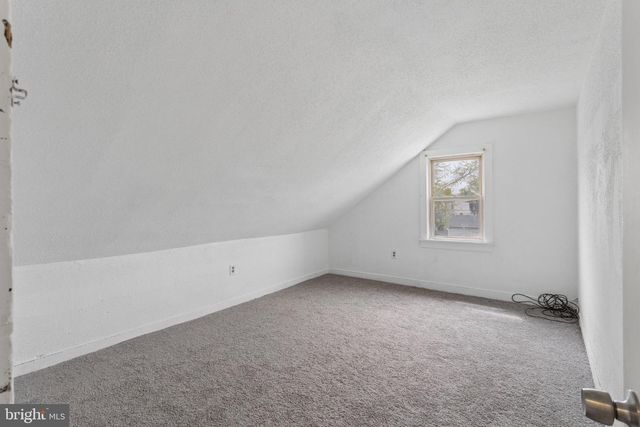 602 BORDENTOWN RD, Burlington, NJ 08016