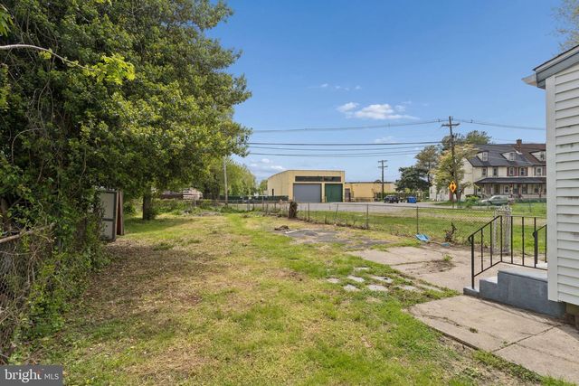 602 BORDENTOWN RD, Burlington, NJ 08016