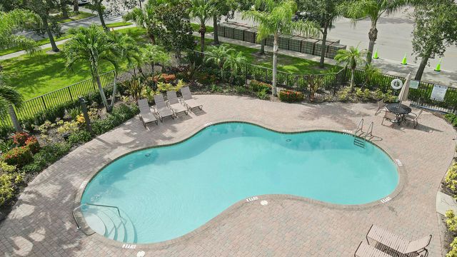 10360 SW Stephanie Way 6-204, Port St Lucie, FL 34987