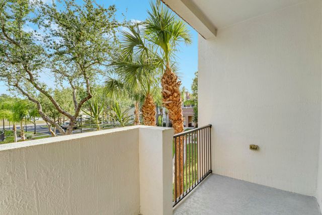 10360 SW Stephanie Way 6-204, Port St Lucie, FL 34987