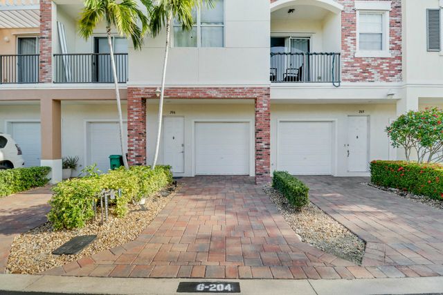 10360 SW Stephanie Way 6-204, Port St Lucie, FL 34987