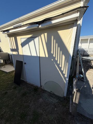 373 Silver Sands Ln., Murrells Inlet, SC 29576