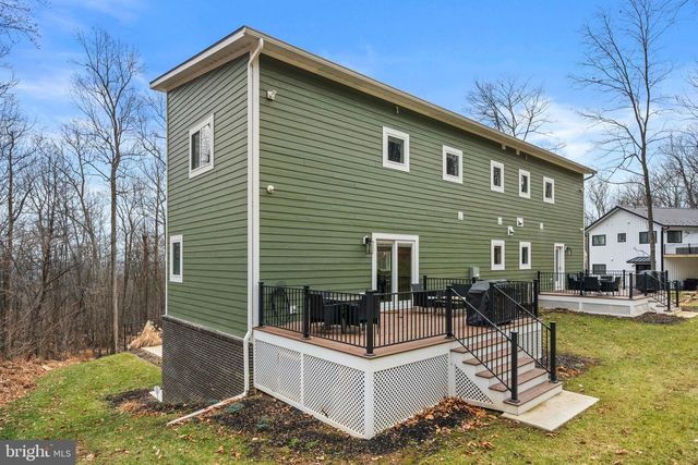 13537 HANGING ROCK LN, Lovettsville, VA 20180