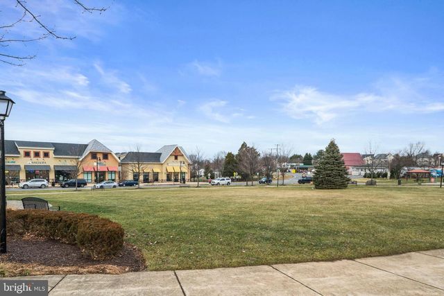 13537 HANGING ROCK LN, Lovettsville, VA 20180