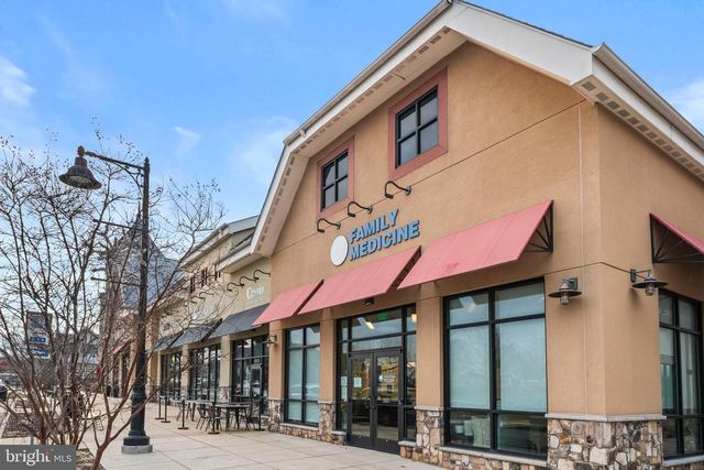 13537 HANGING ROCK LN, Lovettsville, VA 20180